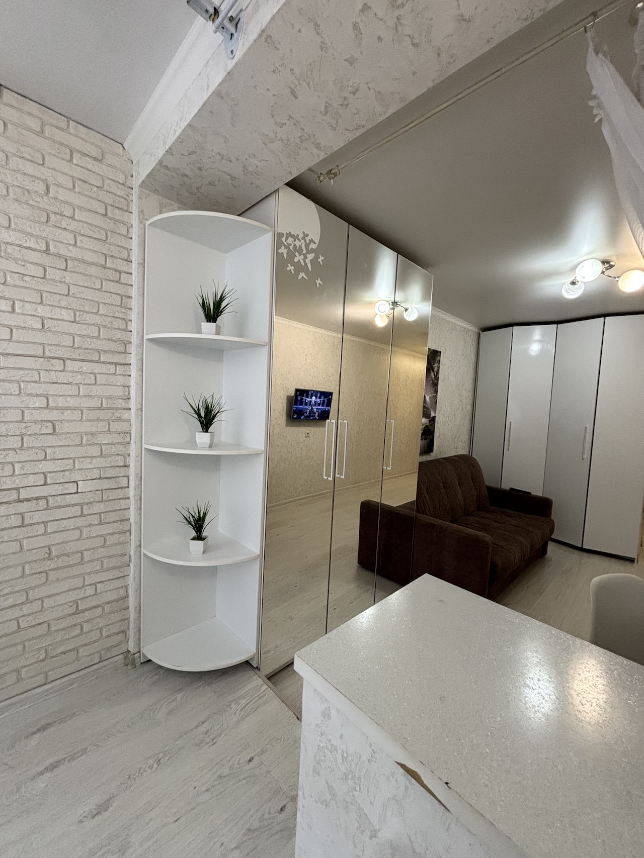 Квартира-студия, 20,3 м², 4/10 эт. 65/18