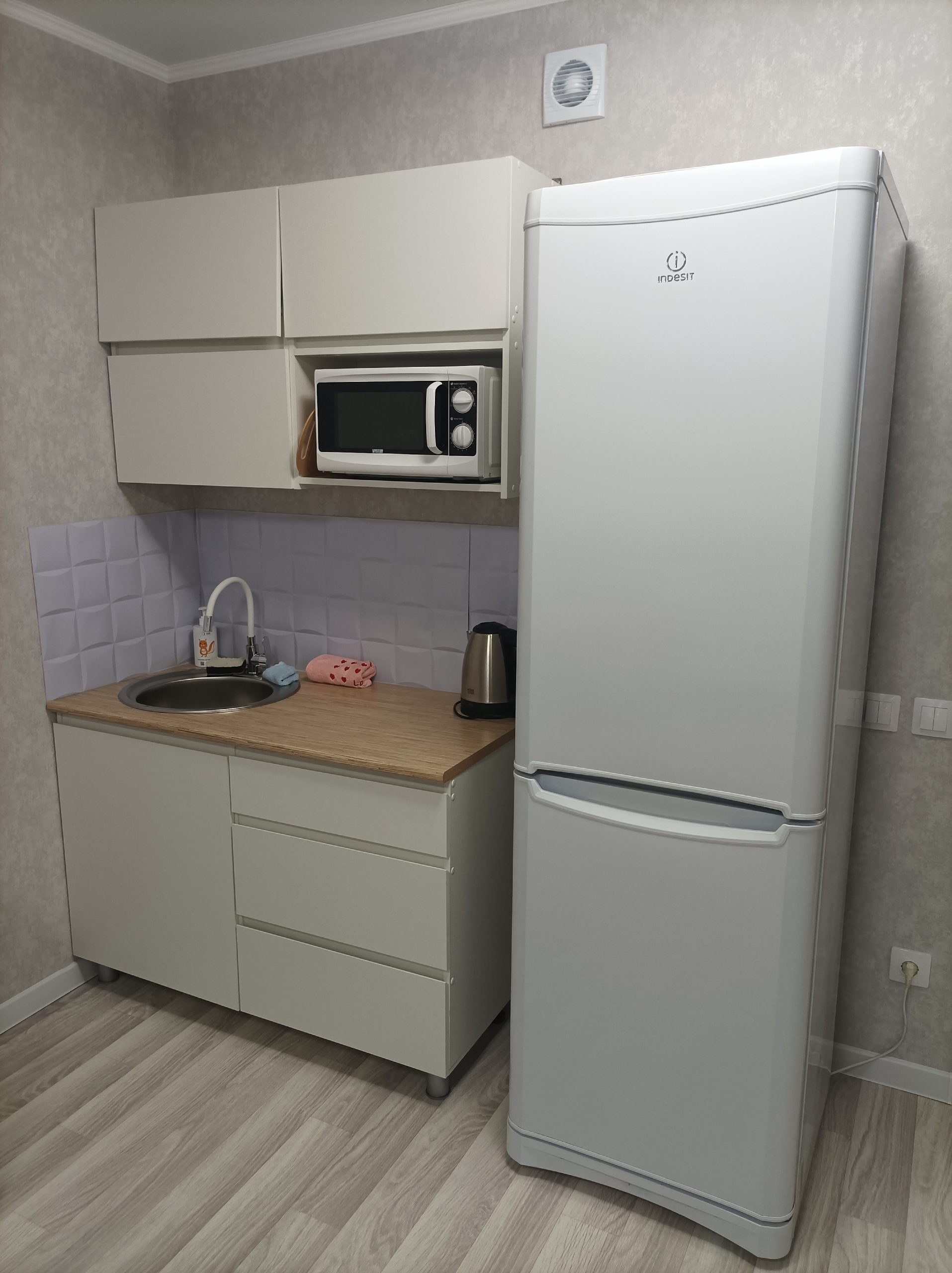 Квартира студия 23м², 17/18 эт, Авангардная 51 (20/10)