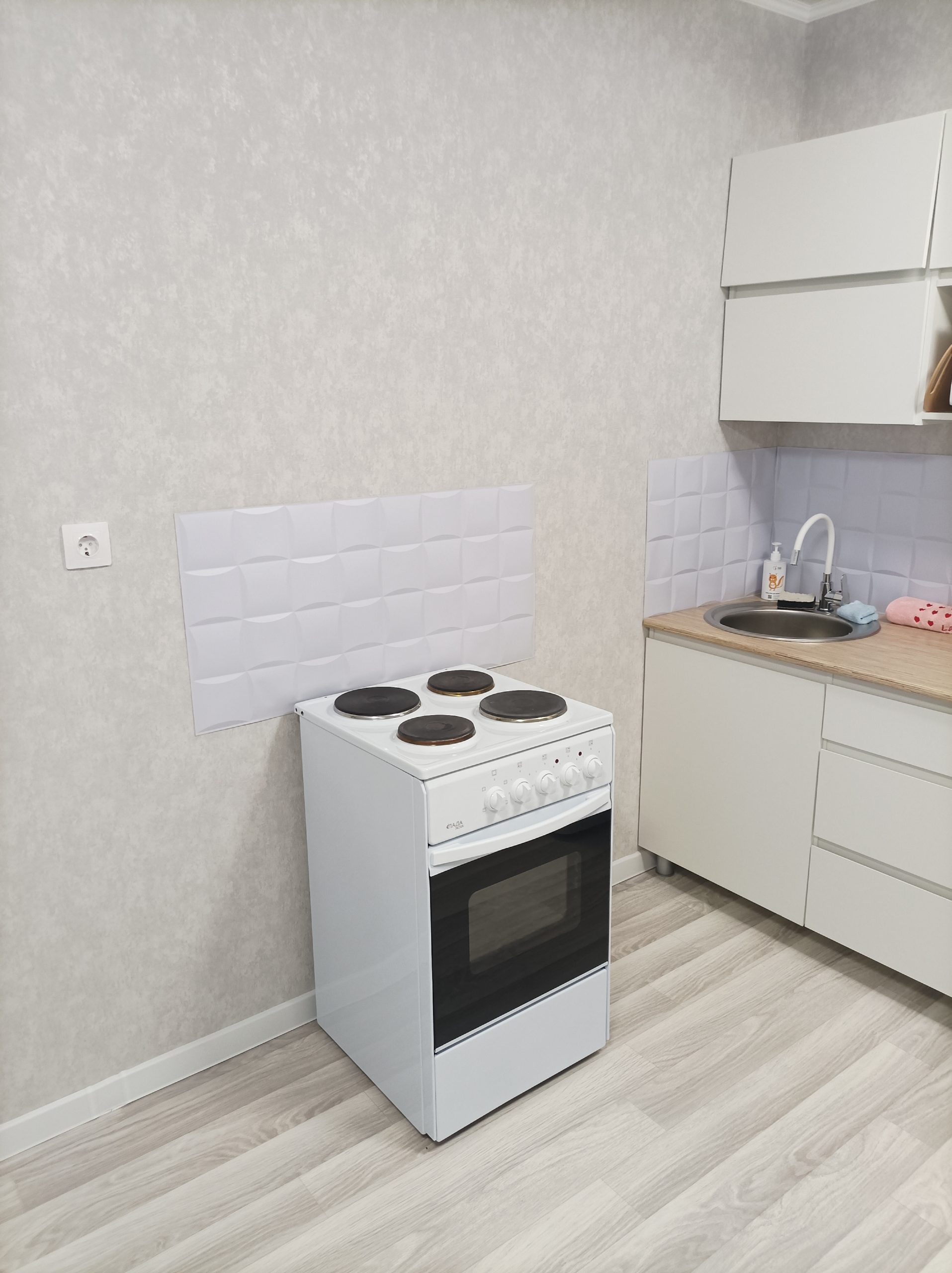Квартира студия 23м², 17/18 эт, Авангардная 51 (20/10)